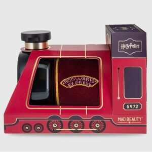 Mad Beauty Harry Potter Train Gift Set shower gel and socks set